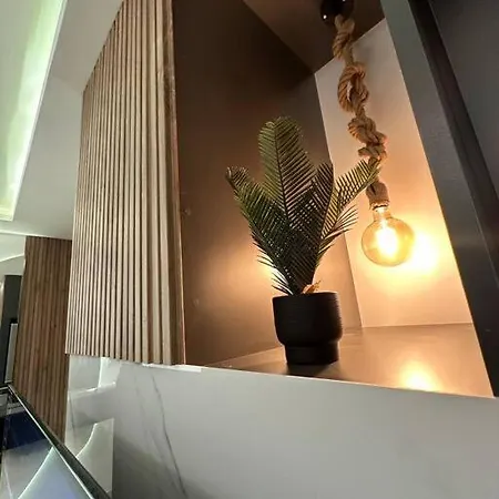 Modern Apartment In Abdoun-Amman Exterior photo