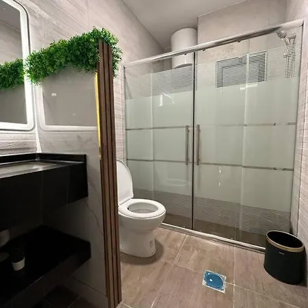 Modern Apartment In Abdoun-Amman Exterior photo