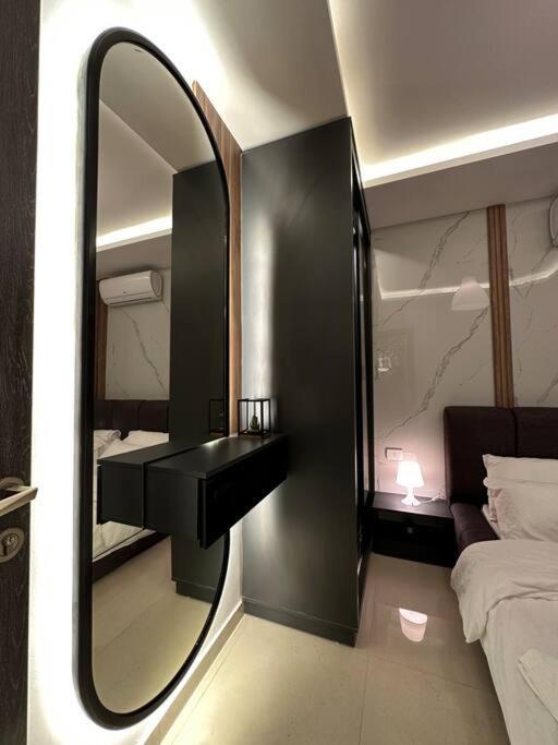Modern In Abdoun-amman Apartment *